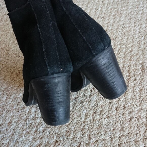 Toms black suede booties size 7 - Picture 10 of 12